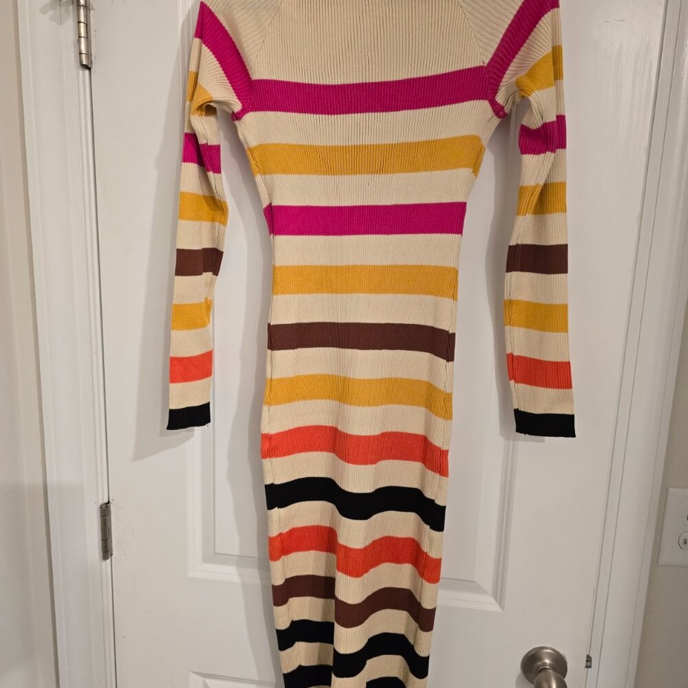Almost Famous 1X Multi-Colored BodyCon Dress - Picture 4 of 6